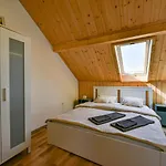 Apartman Fekete Rigó